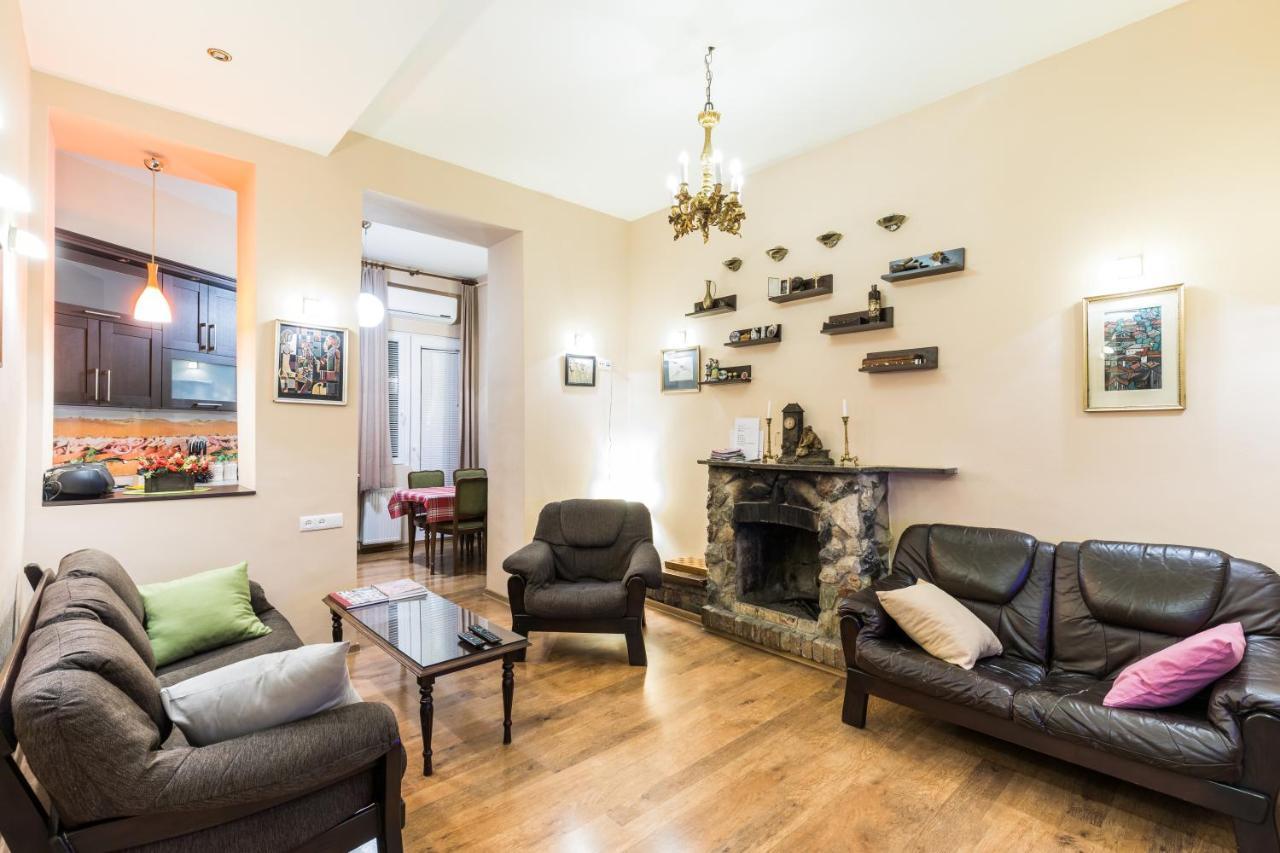 Apartment At 12 Baratashvili Street 트빌리시 외부 사진