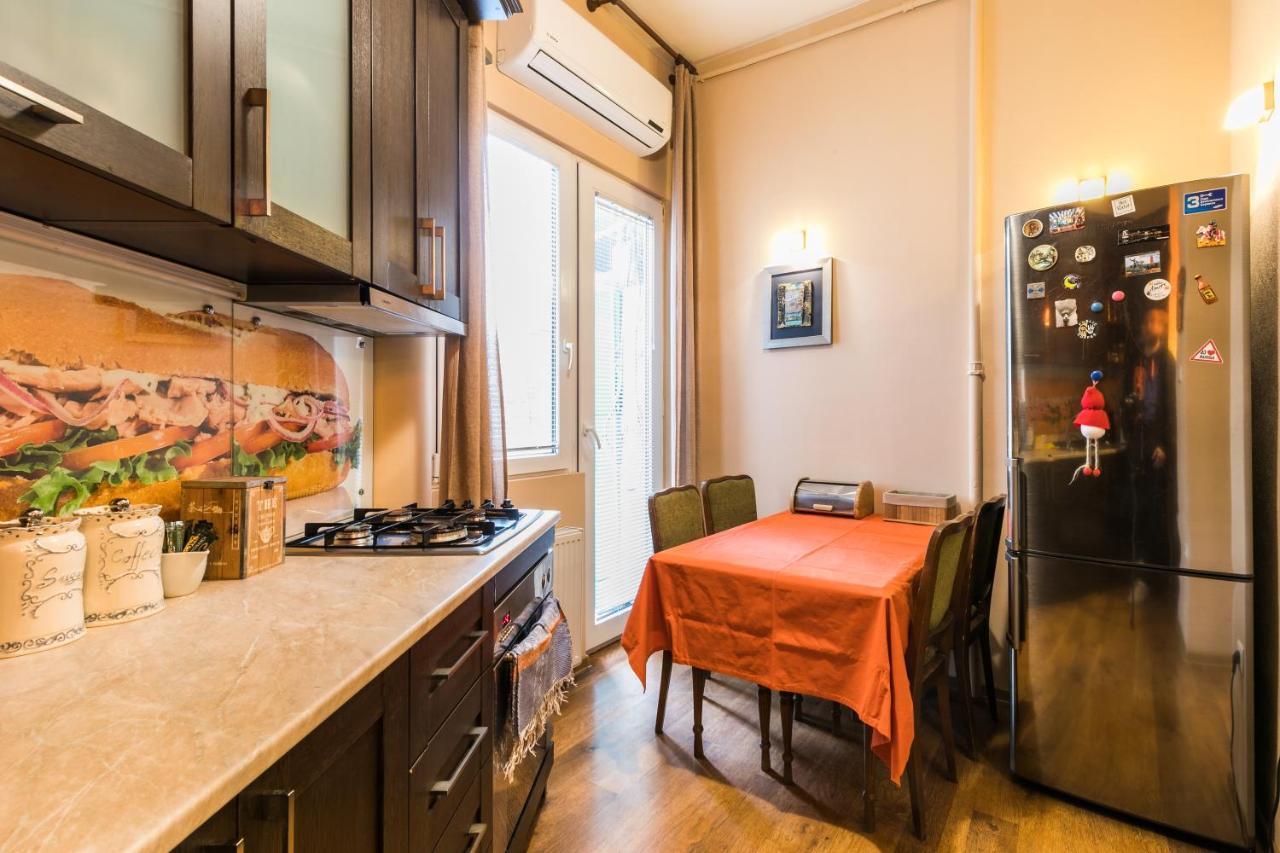 Apartment At 12 Baratashvili Street 트빌리시 외부 사진
